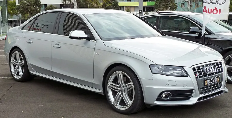 Audi S4